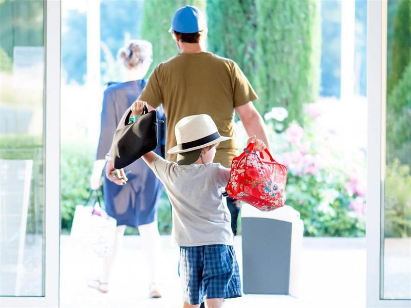 B394FCC64B715E39070A112F20E26FC4