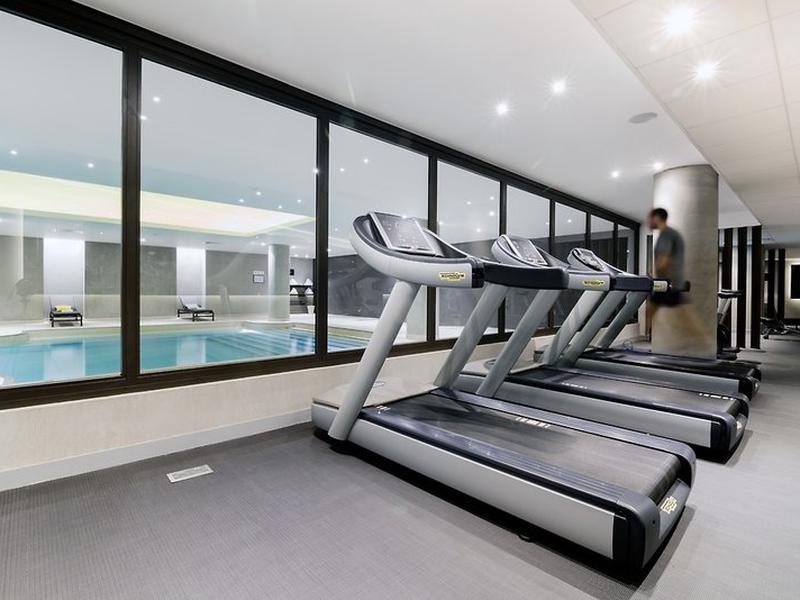 48ACC39D298D4BFBE17BA53018D0BAF4