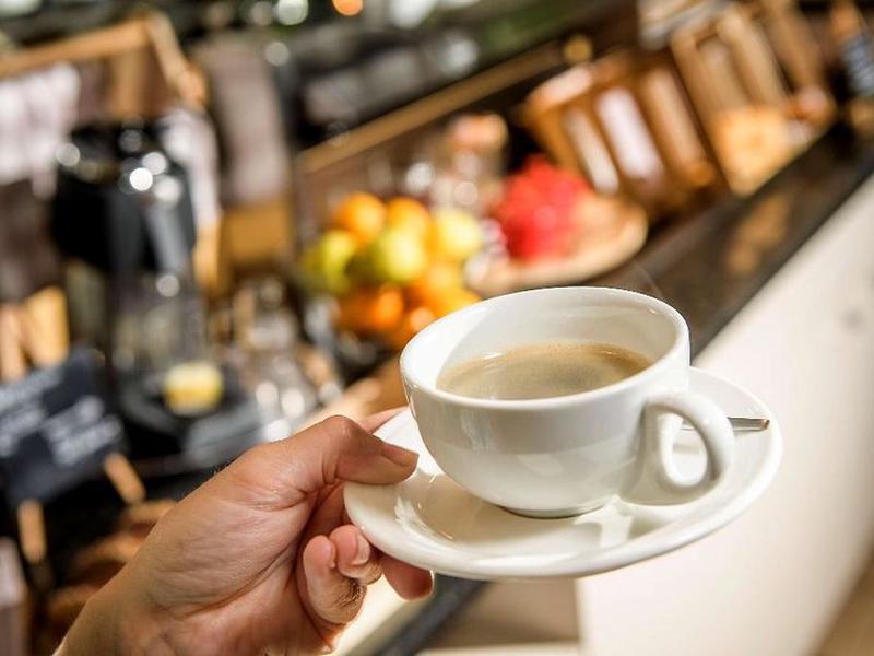 BCBBE2ED7424BE37D47F62A91C900876