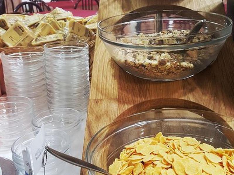 1A07C4278EF73368BFB5733A8D283BE9