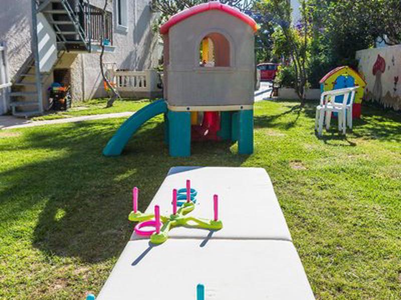 Trefon Hotel Apartments & Family Suites