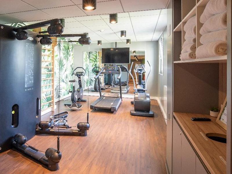 C07BC2B4143448E0E449AEE826A57FBF