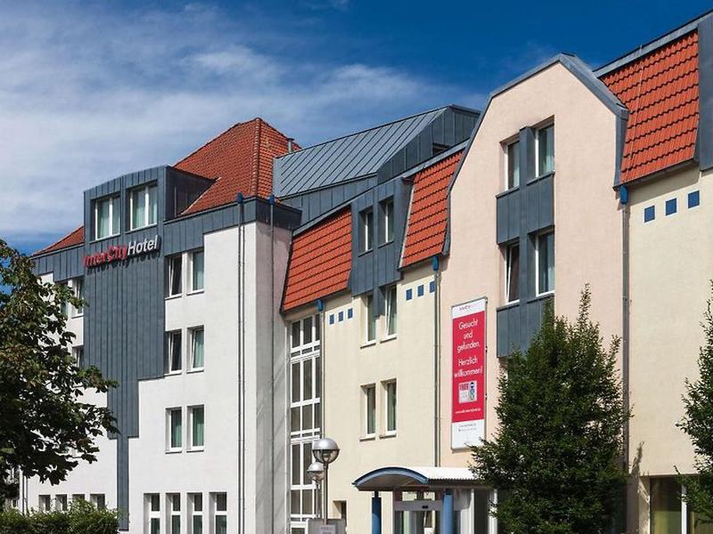 942BA527BB9CED2768F4D9531014802B