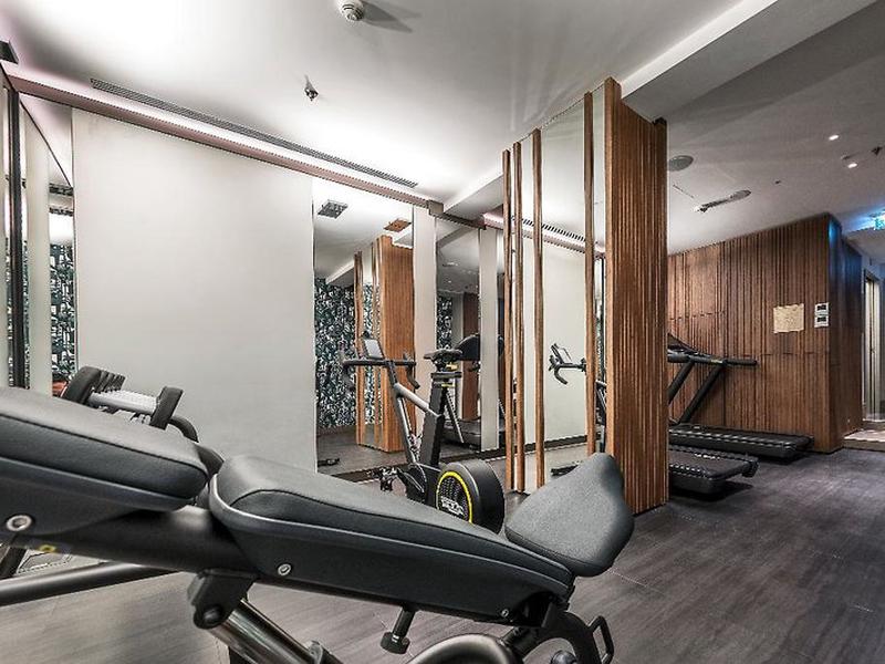 0768502C7218735CE6594DD0AE3EC29B