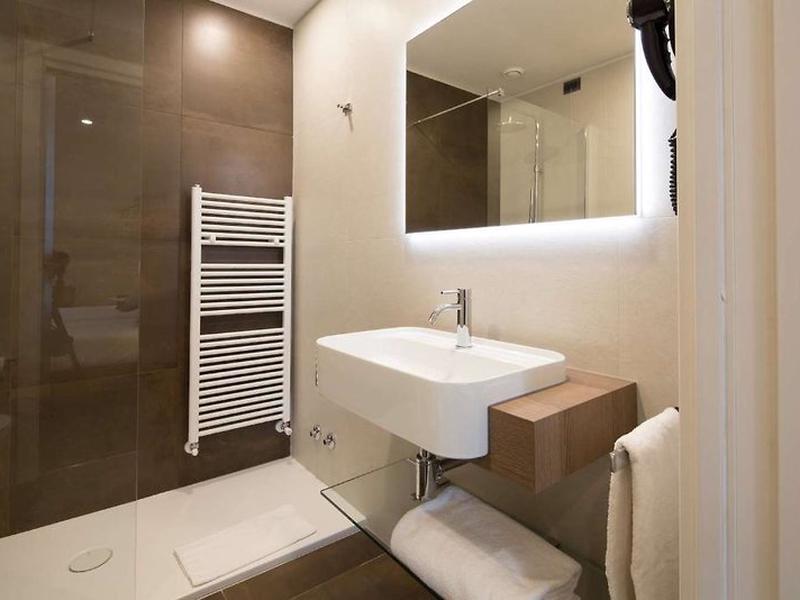 8964E58D8071CD2EEB0F765E65C105FA