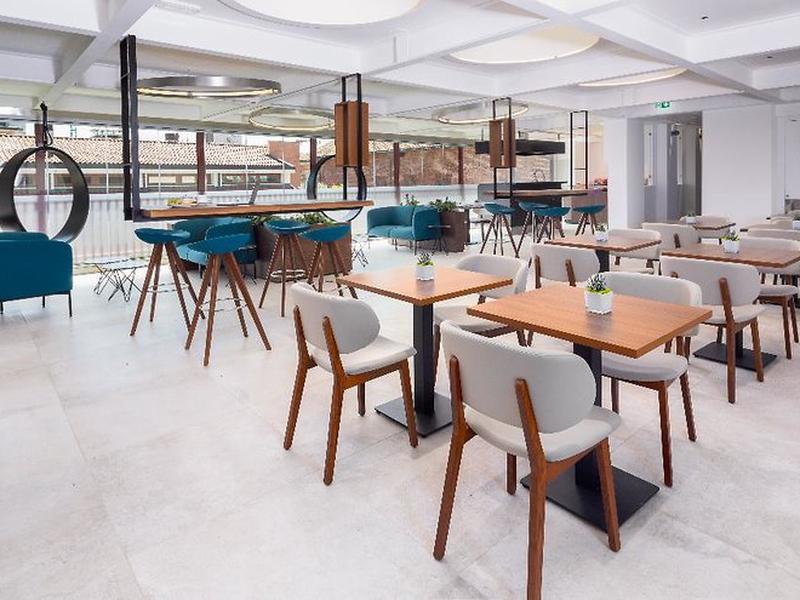 59B70AFC303B97771AA3FCBA436E8530