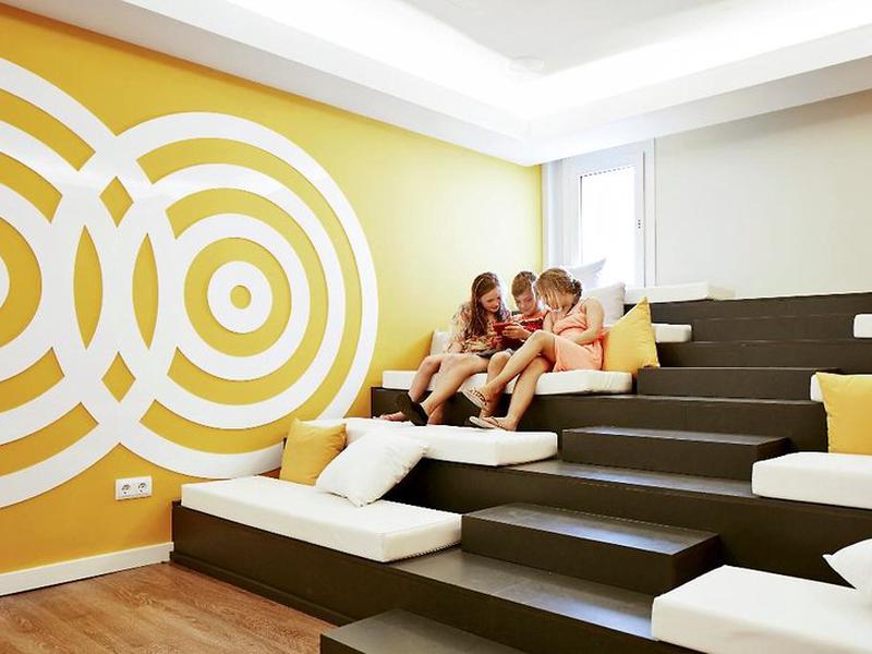 D367F28639ED5FBF00C63DC6A38E9A19