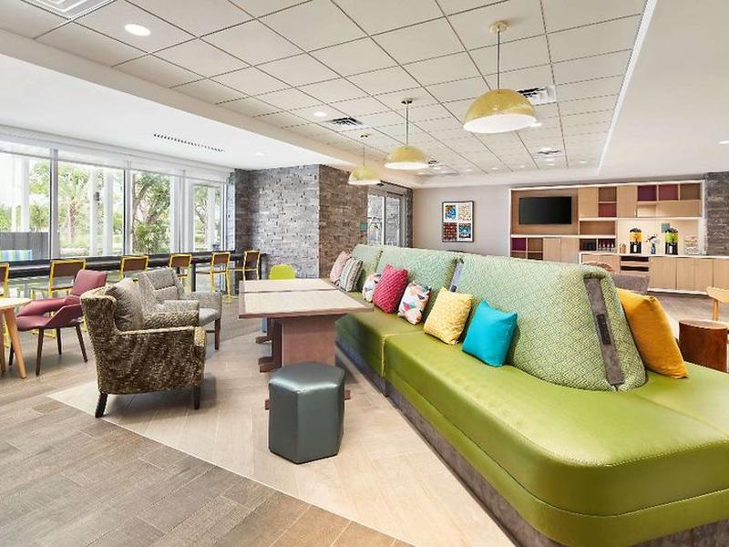 1CED63A3408C97FF3BDC693314FEBA3E