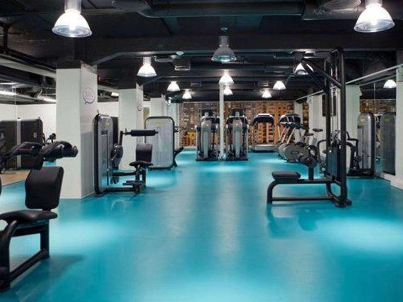 80F115183FBDFF55D3987EAAF2021BE7