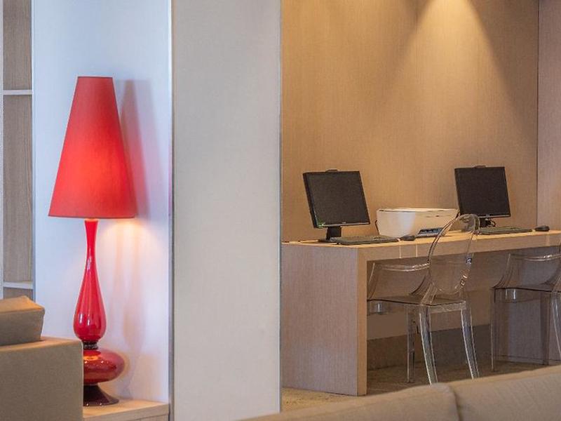 CD8B31C7F9F0E45D60ECC359EB223B31