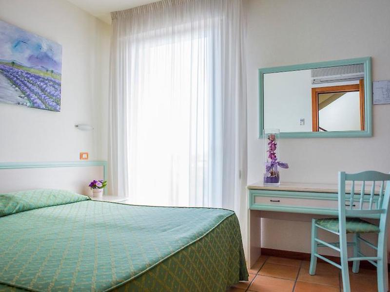 322EA2CF4C0C862D5CB3CF31F0B25C62