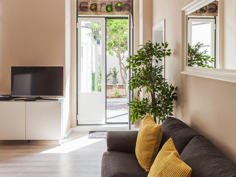 CC801B0035A0A9B8231423546DFB6044