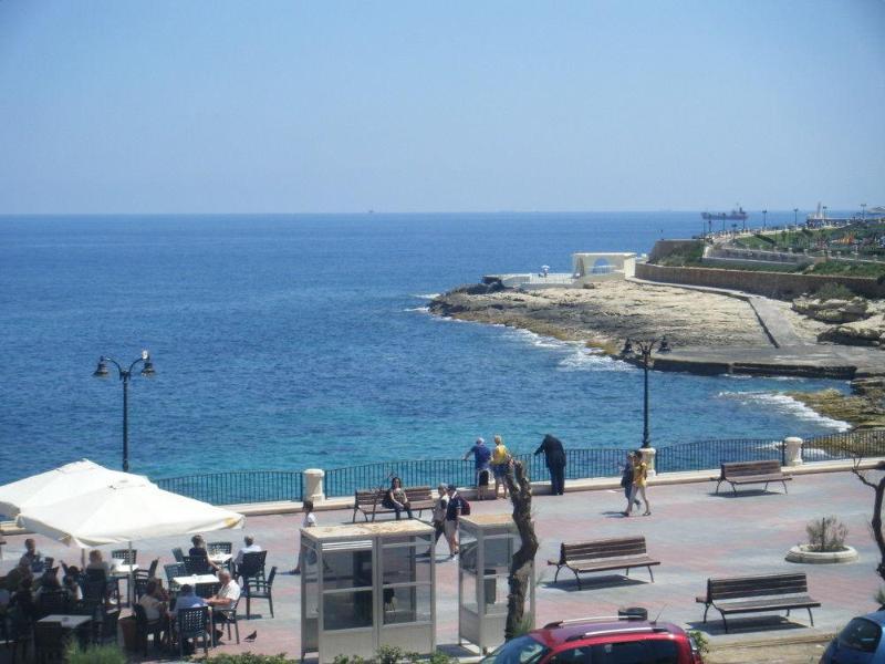 3BAF1940772EC7CBBF4909DFE8B4E3A9