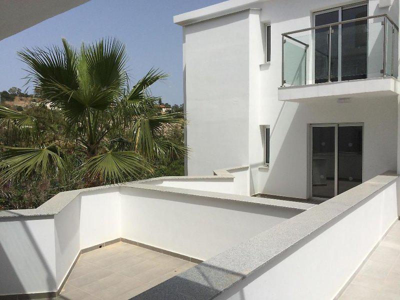 BF0E0EFED9C1933C24E6244CF876F9DC