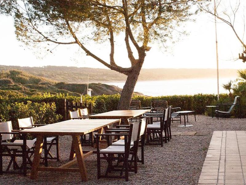 2F64663D9D7AEE7747A241C96957A396