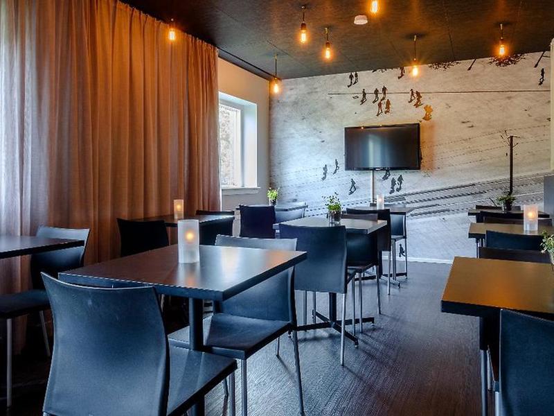 0277F37C2F33A1DA54DB4F84926FCF73