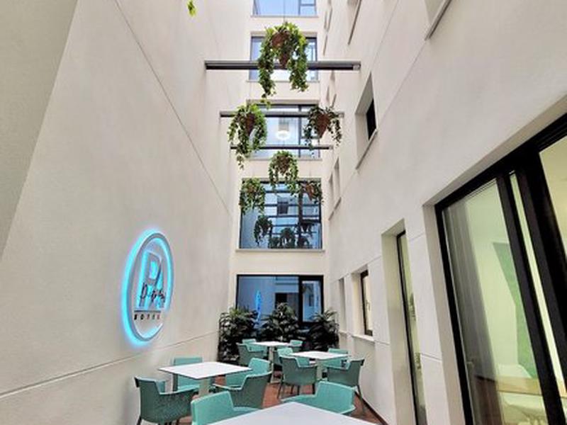 F70AC44D6AFC4B52EABD77DBA62E8875