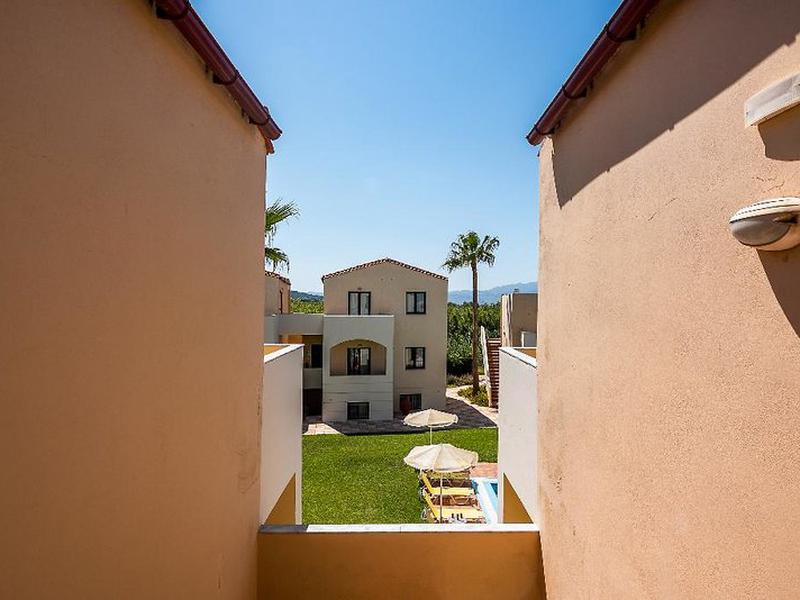 0542C5FF318AEFBEB7636CF0261FC172