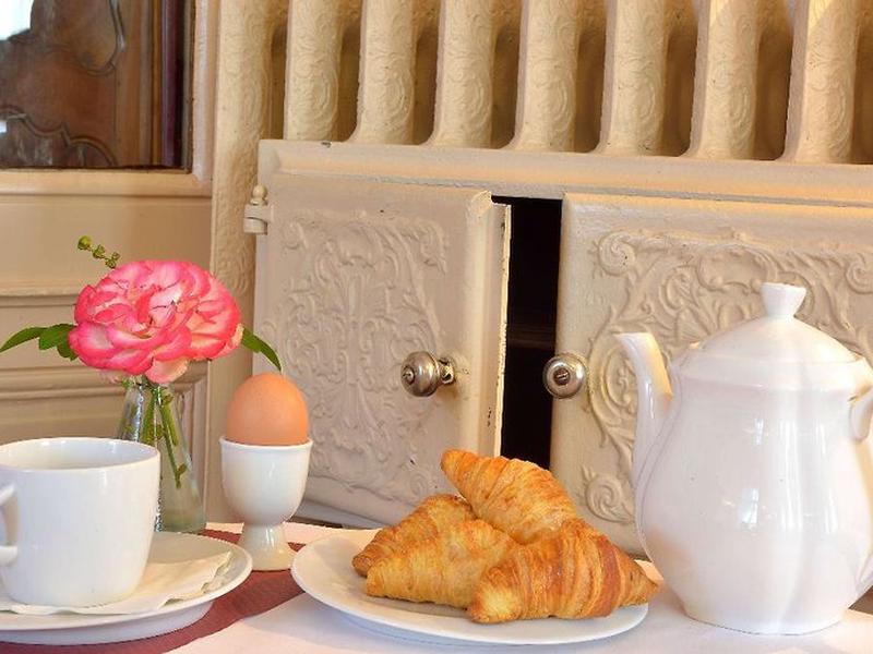 F52FE9A8D841CBB2EF83D4D2CC9B4312