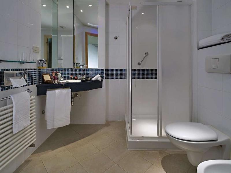 7056669FBF05D80C5017393FB962542C