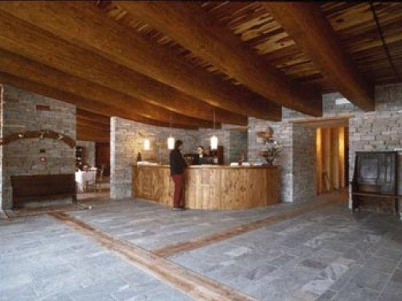 895E69CD7E4B7088DE891F3A8B0168AA