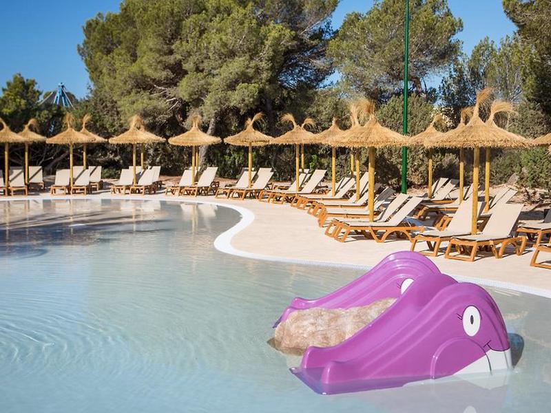 40D0FE83033579BB887D210AD268C57C