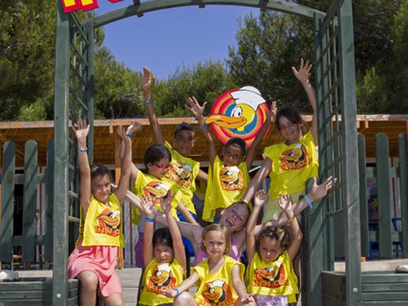 C33D6FA73A04E3C24A13AD55983F8C0C