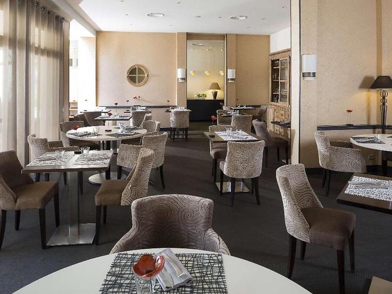 8FB4558F6D65780D6DB98100259562A1