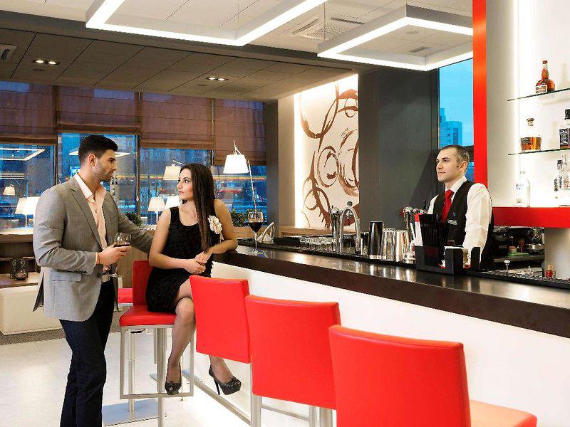 69AB5B739419B9A5F757EC8FB43919E9