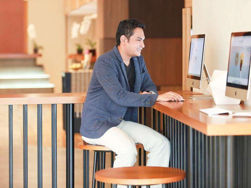 62EA61C8E7DE700BC1D57D9C211D9B98