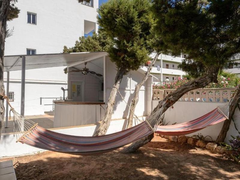 F9697ACC71382AD308A905EA2FAE84C1