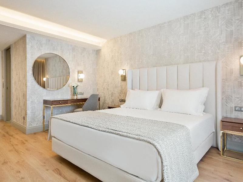 FBBDF3D849AEF5B798B5C3CCA2F57FA7