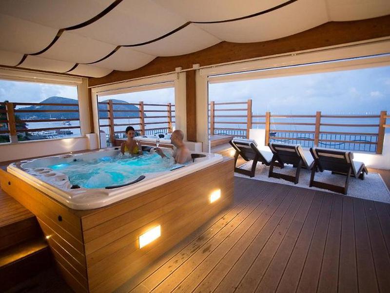 D3D0F24EE7A7DD85C353C6F1B7E85EB3