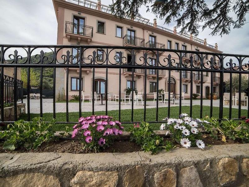 D9405E38F5ABEB794EF68806E3C8AC6E