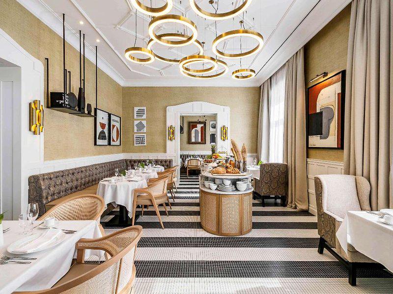 CB3C84C826004222EA3337F905BF5421