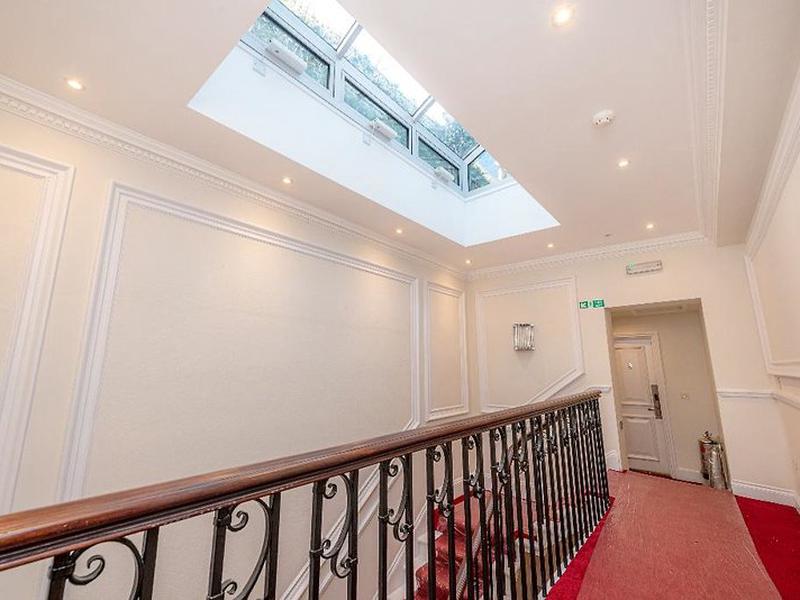 5C040BE993EBCF91F6564731AAE74A86