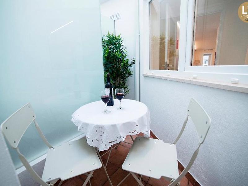 F30DD4342904A8B60BCF63C4D1510554