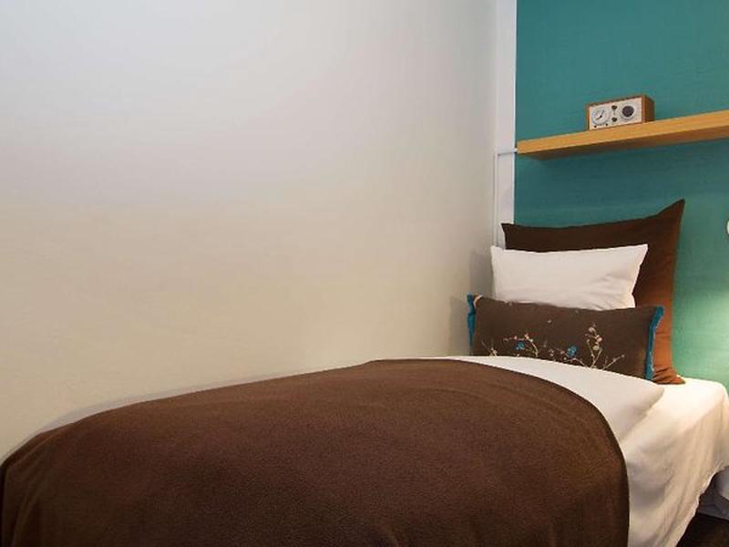 EF108544ABFABDDA68A54BE79AD77547