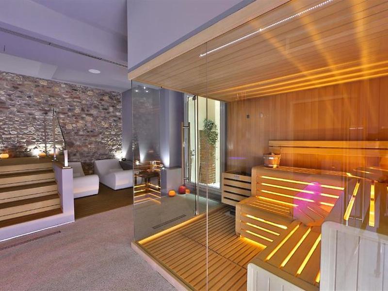 AE1694F9A67821DE3E931BD5CBB4EB2B