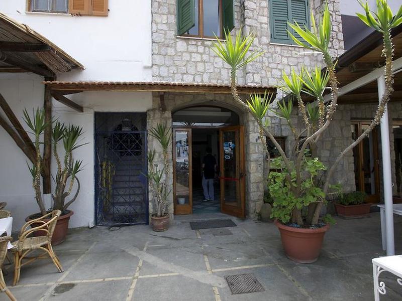 B54C17800D2A4A3ACC5B536DEC76F64D