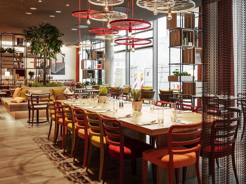 56B05386EDAE9455AEBBE3B54A54B3D3