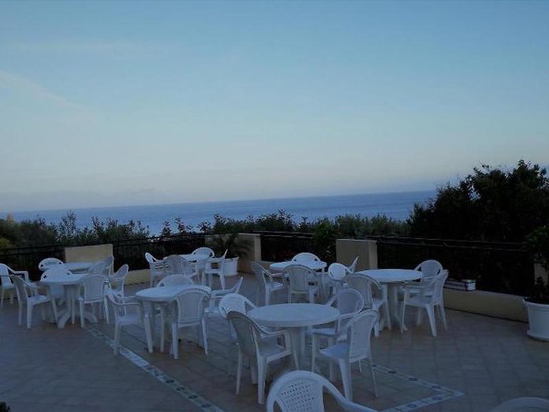 9CD4F9D3F931D1620F9FE4C2DB7A4D2B