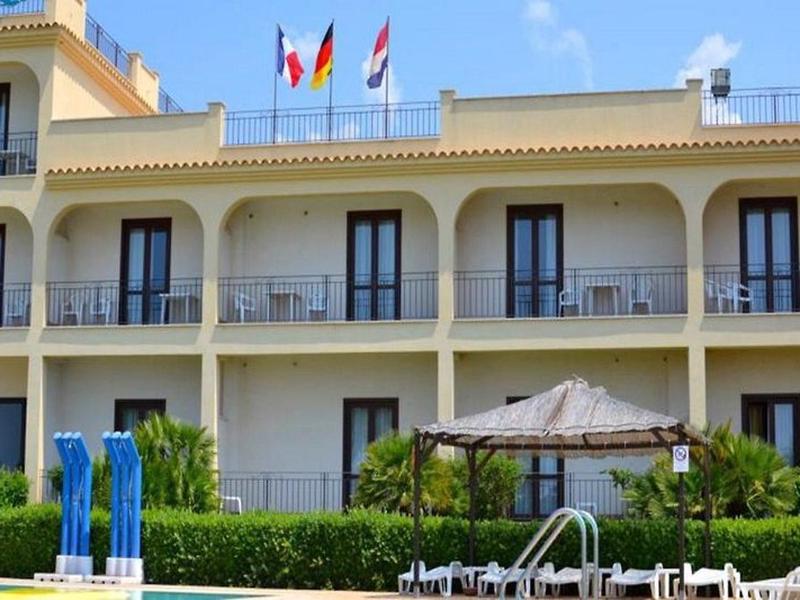 2F5B552005629E136A9CF0498474D206