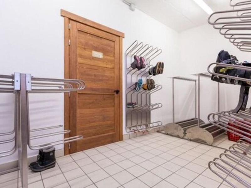 A22CB63F861363003334FF66337D5FFC