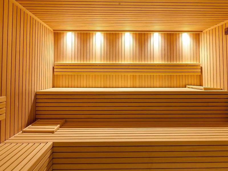 1870570C8109DD6405451501F68BE006