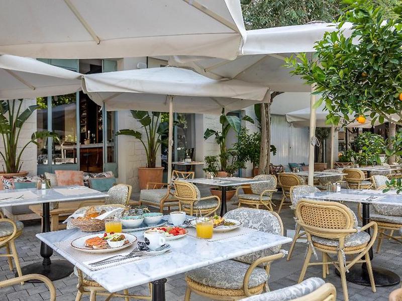 16667CAC586D2689618AE989FFEAD0DE