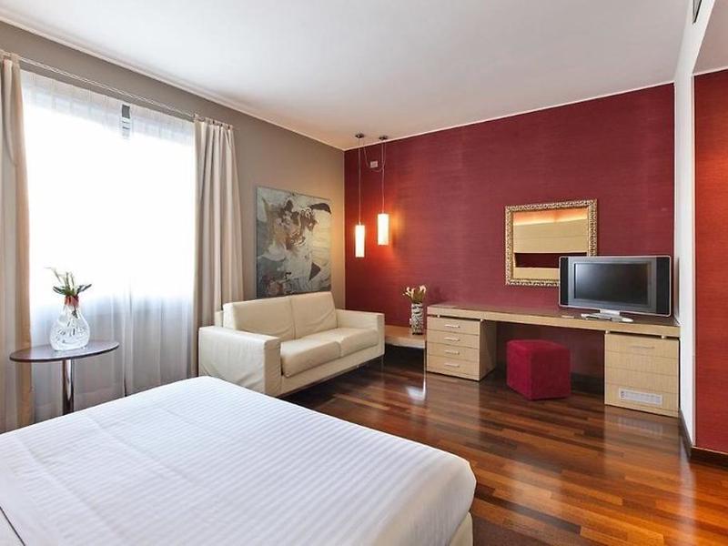 E095F9209779FC58E1D060E59EEB430B