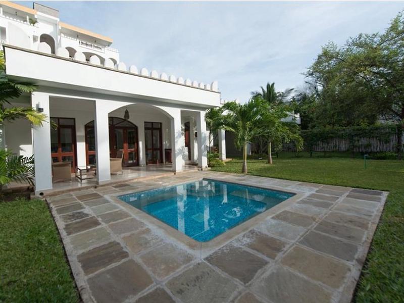 5F319F01AFC5869CF6D27DEB9BB2ABD4