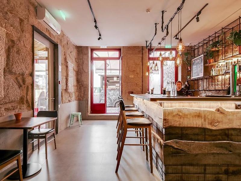 5A3065381EFB6D46BB73CAC6F3B266AB