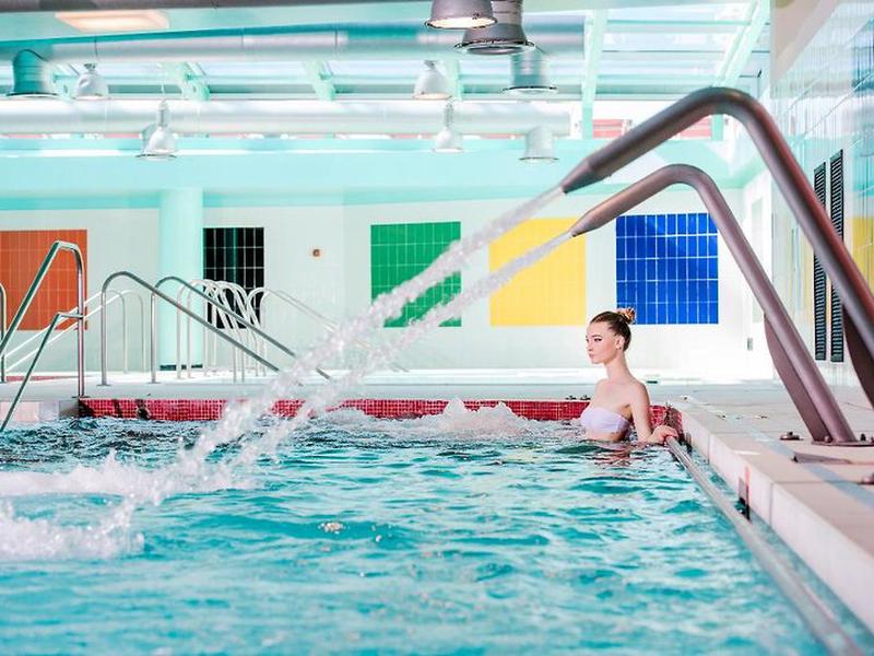 4E6E22F5644D39FDE8D0D67FEFFD80B3